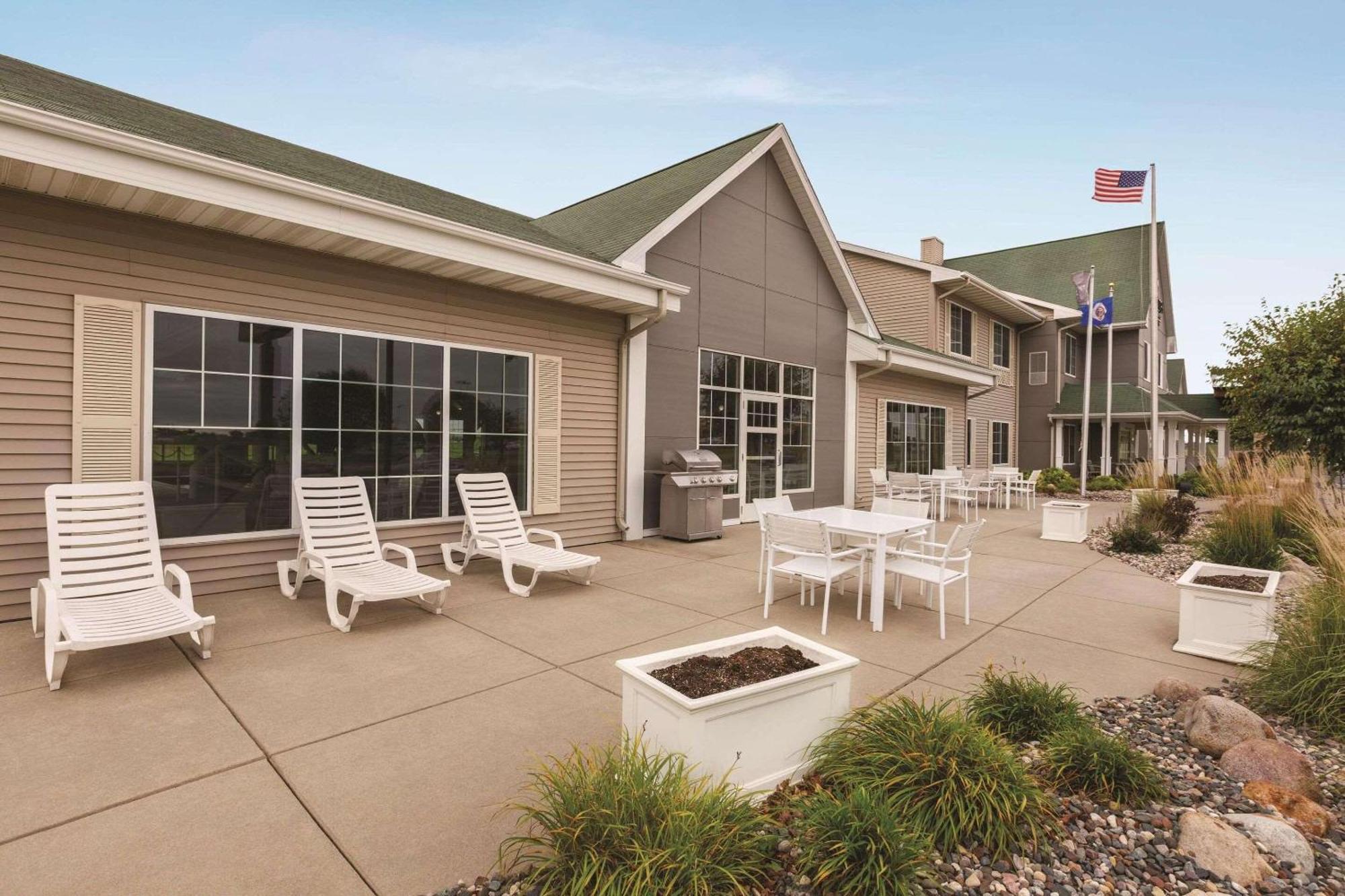 Country Inn & Suites By Radisson, Willmar, Mn Exterior foto