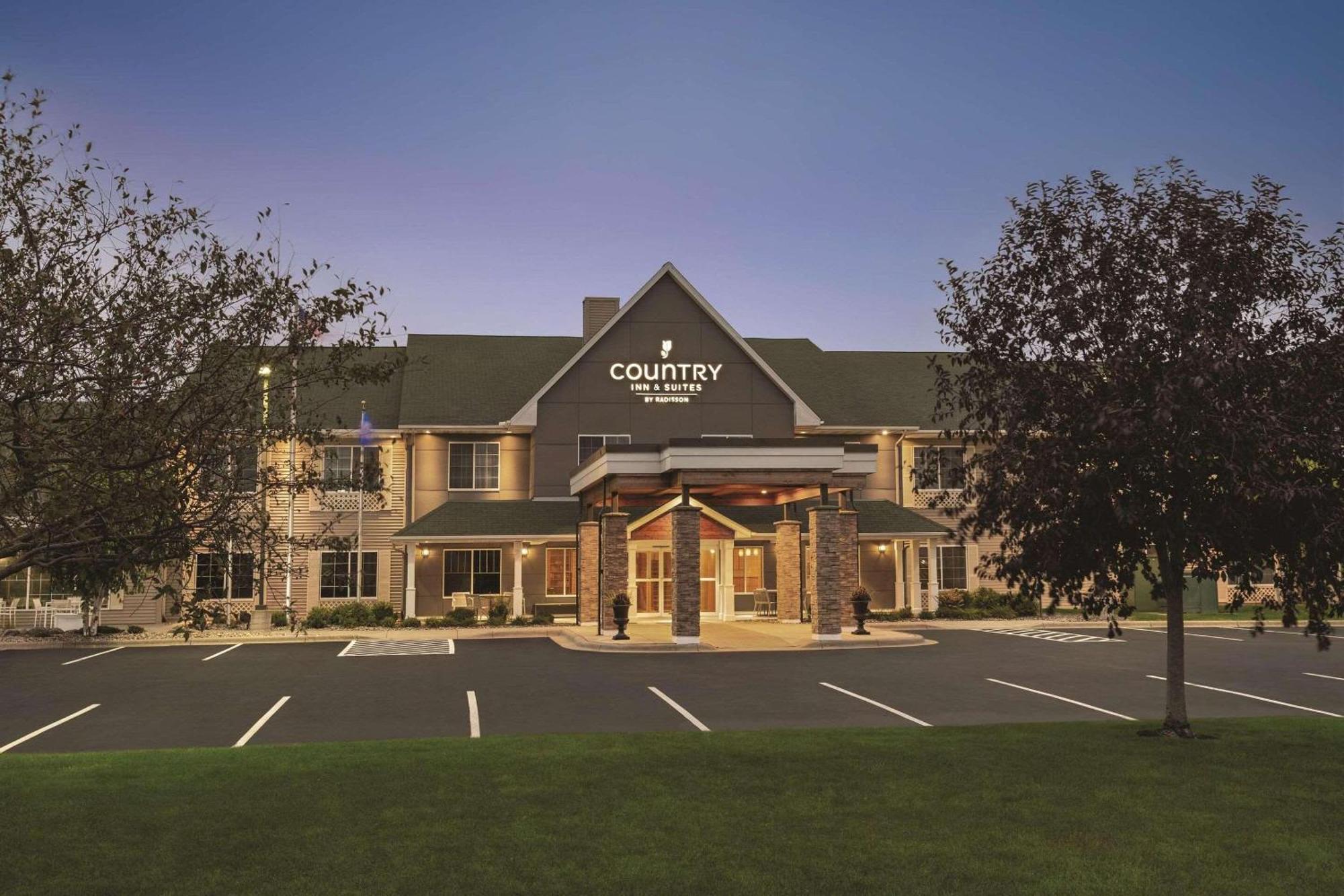 Country Inn & Suites By Radisson, Willmar, Mn Exterior foto